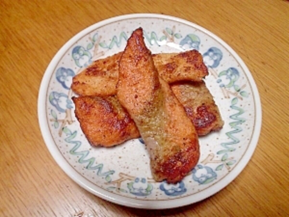 生鮭のムニエル風 バター不使用 レシピ 作り方 By 蘭もり 楽天レシピ 生鮭のムニエル風 バター不使用 レシピ 作り方 By 蘭もり 楽天レシピ